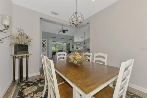 House in Bradenton, Florida 3 bedrooms, 209.87 sq.m. № 1783149 - photo 19