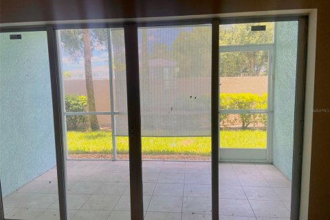 Condominio en alquiler en North Port, Florida, 2 dormitorios, 108.51 m2 № 1816924 - foto 12