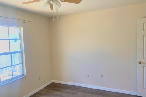 Condominio en alquiler en North Port, Florida, 2 dormitorios, 108.51 m2 № 1816924 - foto 29