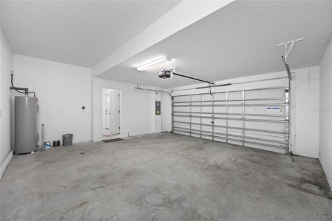 Купить таунхаус в Ленд-о-Лейкс, Флорида 8 комнат, 209.12м2, № 2201142 - фото 6