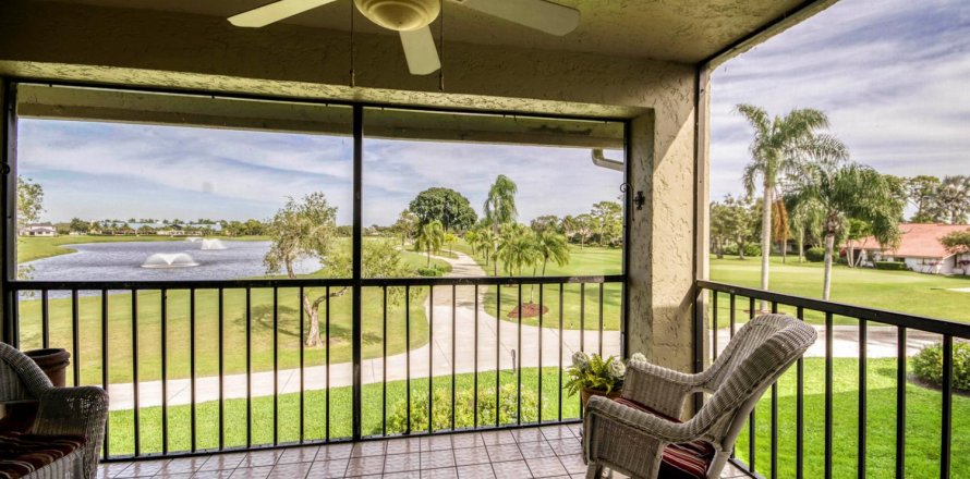 Condominio en Palm Beach Gardens, Florida, 2 dormitorios  № 2400860