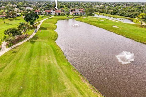 Condominio en venta en Palm Beach Gardens, Florida, 2 dormitorios, 115.66 m2 № 2400860 - foto 16