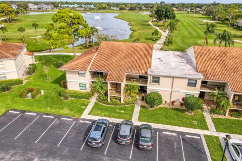 Condominio en venta en Palm Beach Gardens, Florida, 2 dormitorios, 115.66 m2 № 2400860 - foto 14