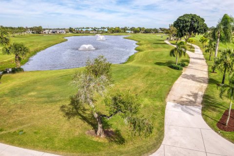 Condominio en venta en Palm Beach Gardens, Florida, 2 dormitorios, 115.66 m2 № 2400860 - foto 13