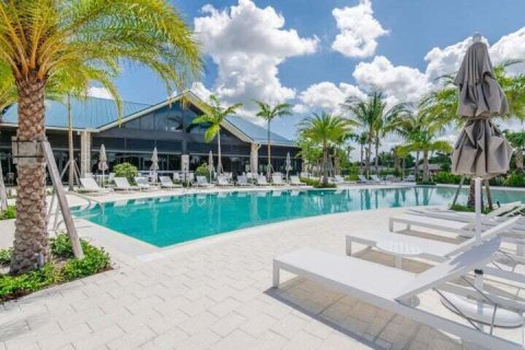 Condominio en venta en Palm Beach Gardens, Florida, 2 dormitorios, 115.66 m2 № 2400860 - foto 25