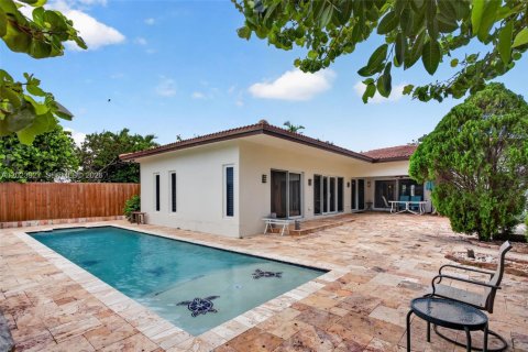 Villa ou maison à vendre à Pompano Beach, Floride: 3 chambres, 205.87 m2 № 2244227 - photo 4