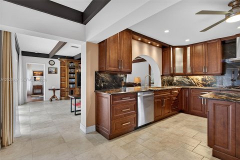 Villa ou maison à vendre à Pompano Beach, Floride: 3 chambres, 205.87 m2 № 2244227 - photo 12