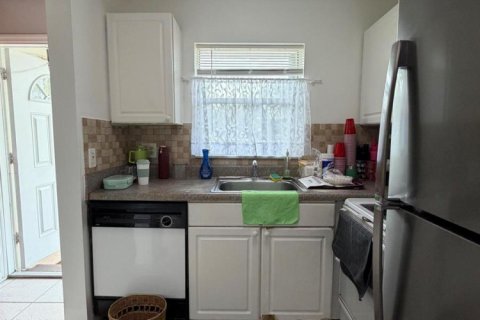 Condo in Boca Raton, Florida, 2 bedrooms № 2260924 - photo 5