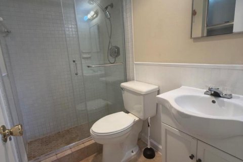 Condo in Boca Raton, Florida, 2 bedrooms № 2260924 - photo 16