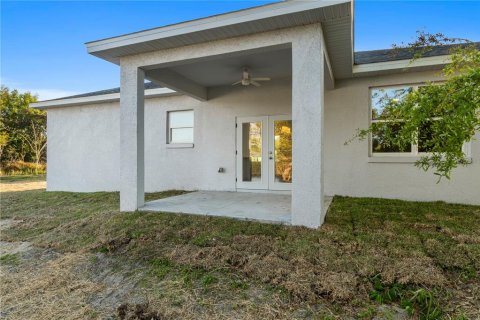 House in Ocala, Florida 3 bedrooms, 156.45 sq.m. № 2199317 - photo 18