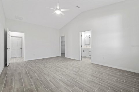House in Ocala, Florida 3 bedrooms, 156.45 sq.m. № 2199317 - photo 10