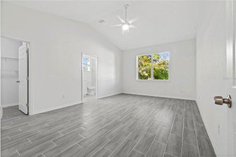 House in Ocala, Florida 3 bedrooms, 156.45 sq.m. № 2199317 - photo 9
