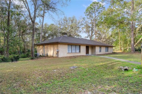 House in Gainesville, Florida 3 bedrooms, 231.79 sq.m. № 1719908 - photo 2