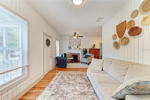 House in Bradenton, Florida 3 bedrooms, 126.07 sq.m. № 1745315 - photo 4