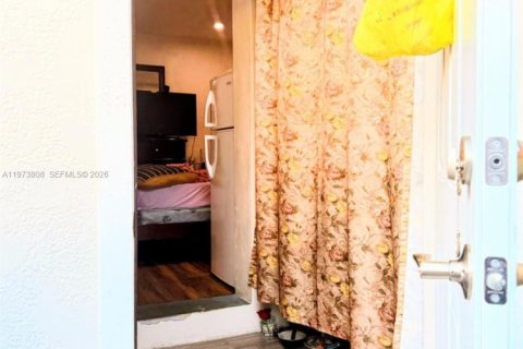 Casa en venta en Miami, Florida, 3 dormitorios, 124.95 m2 № 2038711 - foto 30