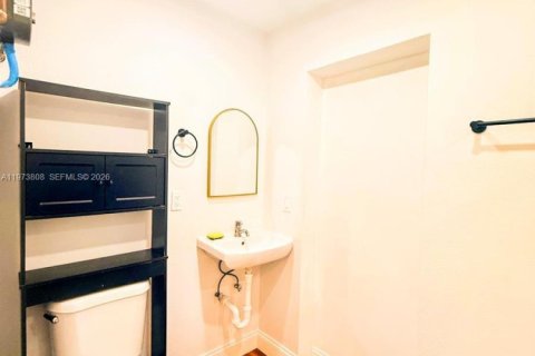 Casa en venta en Miami, Florida, 3 dormitorios, 124.95 m2 № 2038711 - foto 15