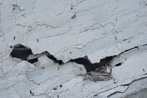 Villa ou maison à vendre à Pompano Beach, Floride: 4 chambres № 1971988 - photo 7