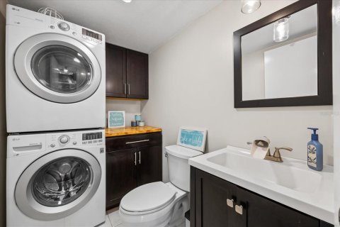 Touwnhouse à vendre à Palm Harbor, Floride: 2 chambres, 124.86 m2 № 1680090 - photo 14