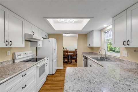 Casa en venta en New Smyrna Beach, Florida, 3 dormitorios, 145.86 m2 № 2145519 - foto 18