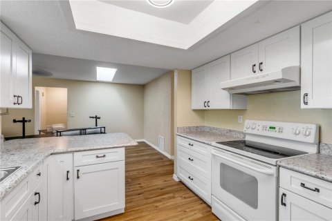 Casa en venta en New Smyrna Beach, Florida, 3 dormitorios, 145.86 m2 № 2145519 - foto 2