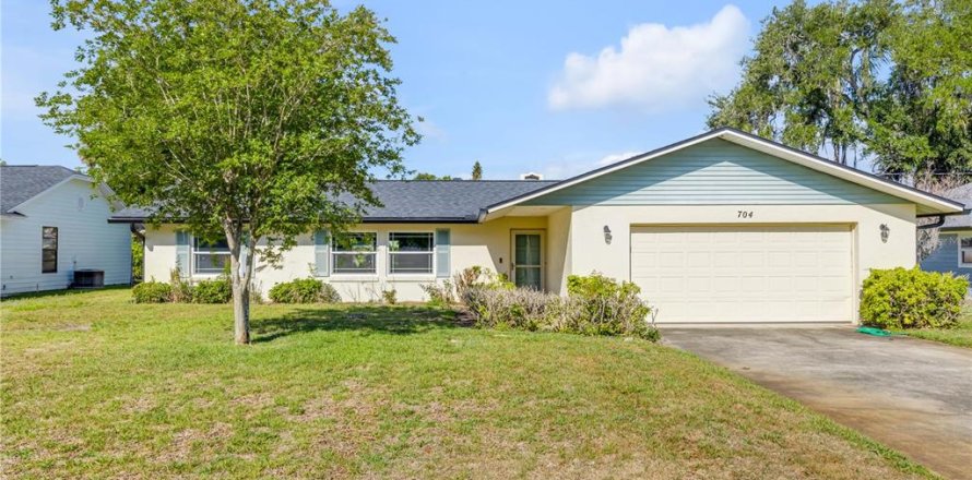 Casa en New Smyrna Beach, Florida 3 dormitorios, 145.86 m2 № 2145519