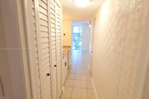 Купить кондоминиум в Лодерхилл, Флорида 1 спальня, 74.32м2, № 1985564 - фото 26