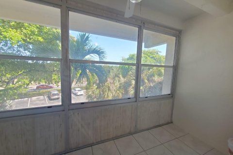 Купить кондоминиум в Лодерхилл, Флорида 1 спальня, 74.32м2, № 1985564 - фото 19