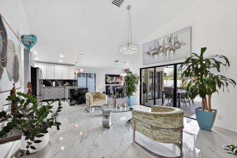 Villa ou maison à vendre à Boca Raton, Floride: 4 chambres, 174.1 m2 № 2417379 - photo 13