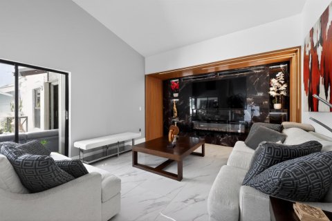 Villa ou maison à vendre à Boca Raton, Floride: 4 chambres, 174.1 m2 № 2417379 - photo 20