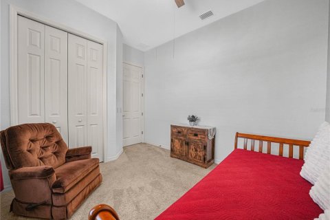 House in Winter Haven, Florida 3 bedrooms, 214.79 sq.m. № 2395892 - photo 22