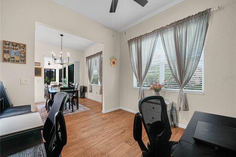 House in Winter Haven, Florida 3 bedrooms, 214.79 sq.m. № 2395892 - photo 20