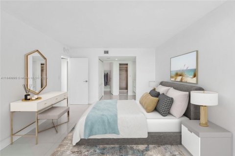 Copropriété à vendre à Sunny Isles Beach, Floride: 2 chambres, 126.07 m2 № 1836066 - photo 28