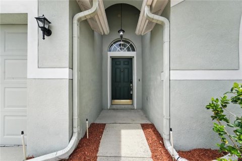 House in Brandon, Florida 3 bedrooms, 188.41 sq.m. № 1813702 - photo 6