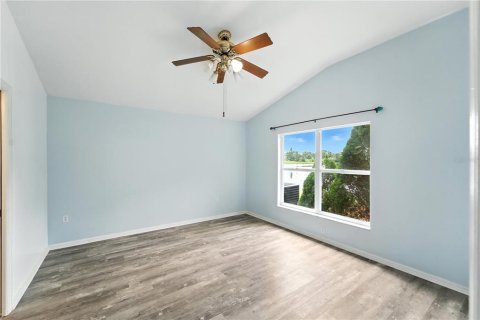House in Brandon, Florida 3 bedrooms, 188.41 sq.m. № 1813702 - photo 13