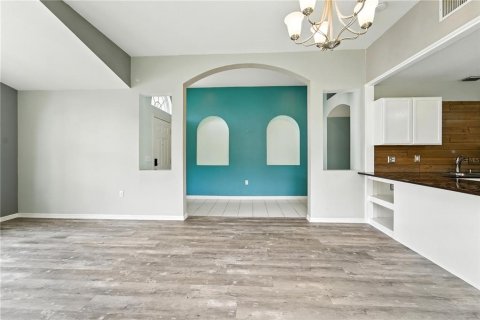House in Brandon, Florida 3 bedrooms, 188.41 sq.m. № 1813702 - photo 30