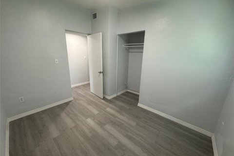 Casa en alquiler en Orlando, Florida, 4 dormitorios, 97.83 m2 № 1767137 - foto 25