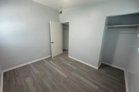 Casa en alquiler en Orlando, Florida, 4 dormitorios, 97.83 m2 № 1767137 - foto 20