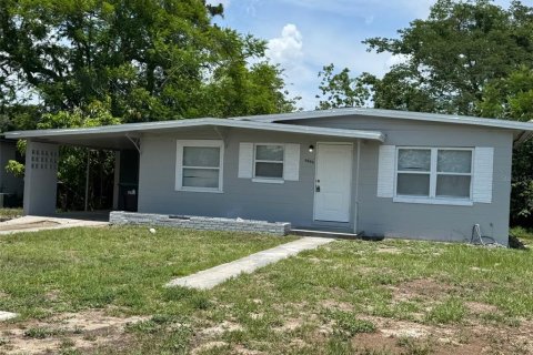 Casa en alquiler en Orlando, Florida, 4 dormitorios, 97.83 m2 № 1767137 - foto 1