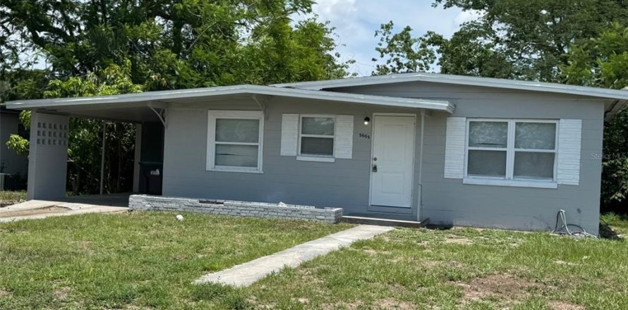 Villa ou maison à Orlando, Floride 4 chambres, 97.83 m2 № 1767137