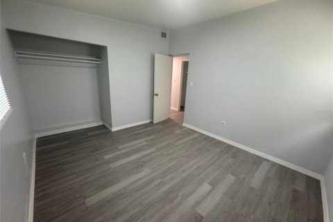 Casa en alquiler en Orlando, Florida, 4 dormitorios, 97.83 m2 № 1767137 - foto 22