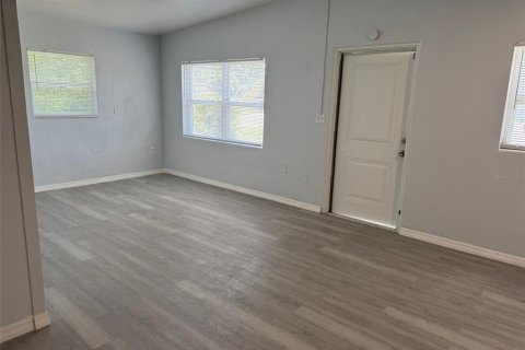 Casa en alquiler en Orlando, Florida, 4 dormitorios, 97.83 m2 № 1767137 - foto 28