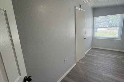 Casa en alquiler en Orlando, Florida, 4 dormitorios, 97.83 m2 № 1767137 - foto 29