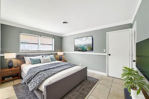 House in Fort Lauderdale, Florida 4 bedrooms, 148.46 sq.m. № 2002882 - photo 8