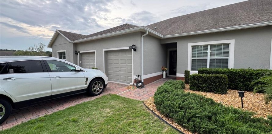 Villa ou maison à Clermont, Floride 2 chambres, 127.65 m2 № 2258929