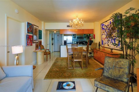Condominio en alquiler en Miami, Florida, 1 dormitorio, 73.49 m2 № 2152666 - foto 25