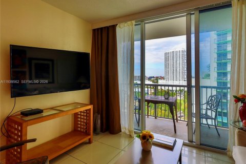 Condominio en alquiler en Miami, Florida, 1 dormitorio, 73.49 m2 № 2152666 - foto 30
