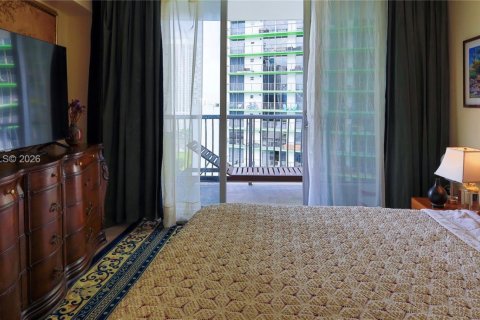 Condominio en alquiler en Miami, Florida, 1 dormitorio, 73.49 m2 № 2152666 - foto 19