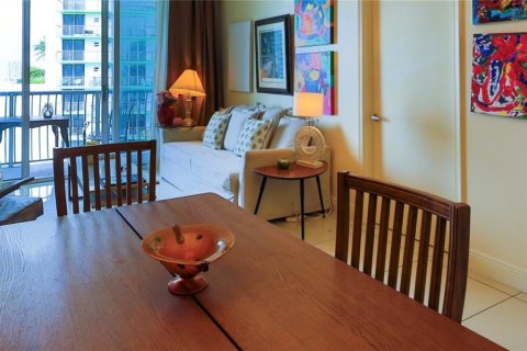 Condominio en alquiler en Miami, Florida, 1 dormitorio, 73.49 m2 № 2152666 - foto 29