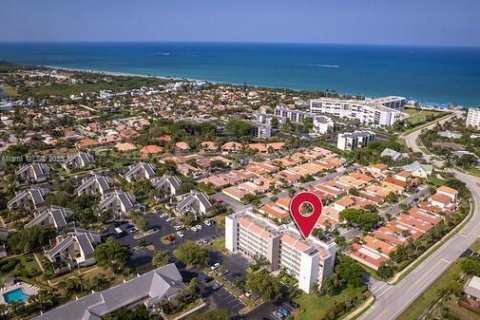 Condominio en alquiler en Jupiter, Florida, 2 dormitorios, 139.35 m2 № 1954675 - foto 1