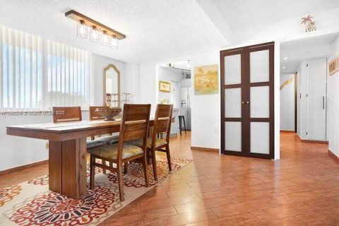 Condominio en alquiler en Jupiter, Florida, 2 dormitorios, 139.35 m2 № 1954675 - foto 3